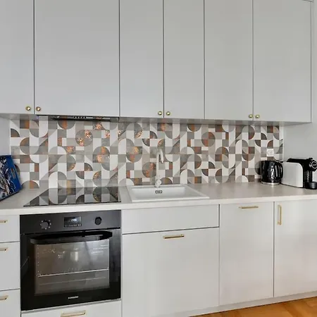 W Gdyni - Plac Unii By Grand